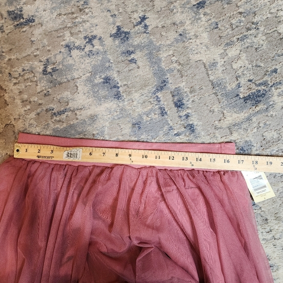 NWT Torrid Mauve Pink Pleated Mesh Midi Skirt Pull On Stretch Size Large XL (0) - Picture 5 of 14